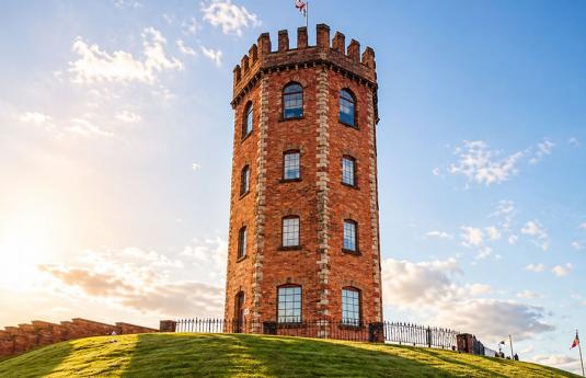 Top Tower Suite